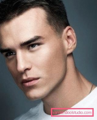 Macchina per tagliare i capelli da uomo Che tipo di taglio di capelli maschile può essere fatto con una macchina?