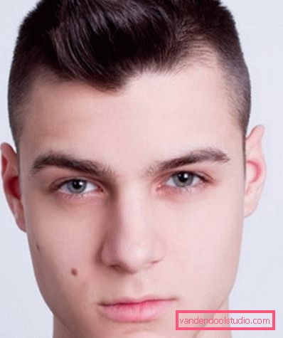 Macchina per tagliare i capelli da uomo Che tipo di taglio di capelli maschile può essere fatto con una macchina?