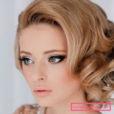 Acconciature da sposa sulla piazza Quali acconciature si possono fare per un taglio di capelli bob