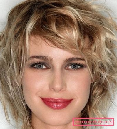 Tagli di capelli ricci di media lunghezza Quali scarti sono adatti per capelli ricci di media lunghezza