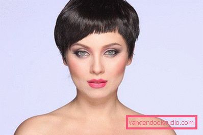 Tagli corti alla moda 2016