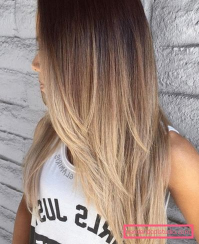 Scala di taglio dei capelli per capelli lunghi Bella e alla moda scala per capelli per capelli lunghi