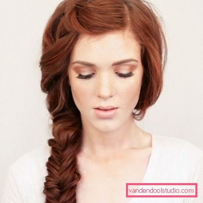 Bella treccia per capelli lunghi - acconciatura per tutti i giorni