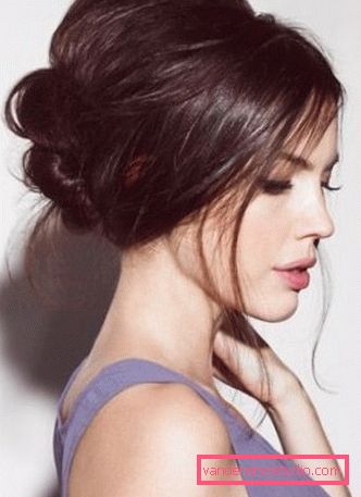 Acconciature per una vacanza per i capelli lunghi Acconciature belle e semplici per la vacanza