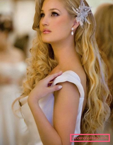 acconciature con capelli fluenti Belle acconciature per capelli lunghi e medi fluenti