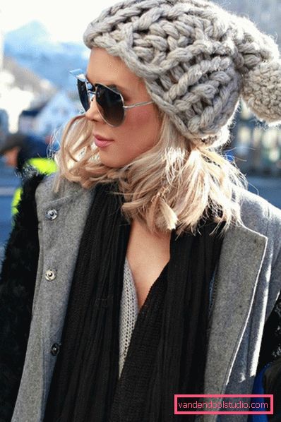 Cappelli di moda 2019-2020 per le donne - foto