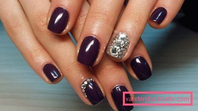 Nail design alla moda 2019-2020 anni