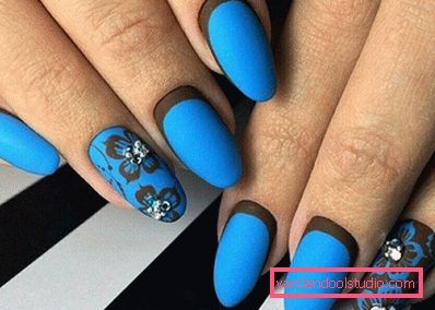 Nail design alla moda 2019-2020 anni