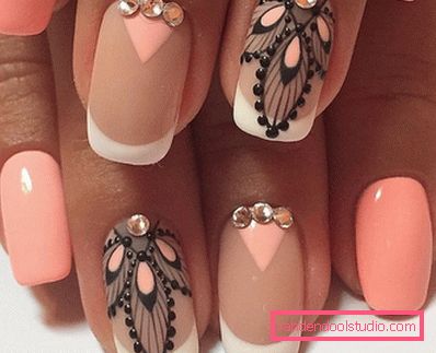 Nail design alla moda 2019-2020 anni