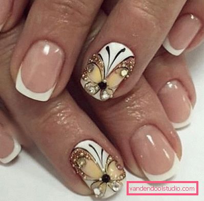 Nail design alla moda 2019-2020 anni