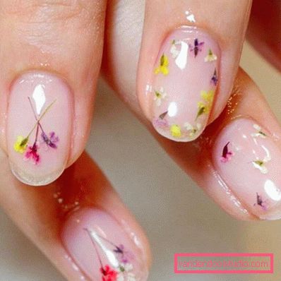 Nail design alla moda 2019-2020 anni
