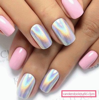 Bella manicure rosa 2019-2020 anni