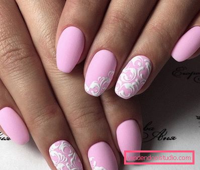 Bella manicure rosa 2019-2020 anni