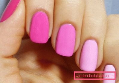 Bella manicure rosa 2019-2020 anni