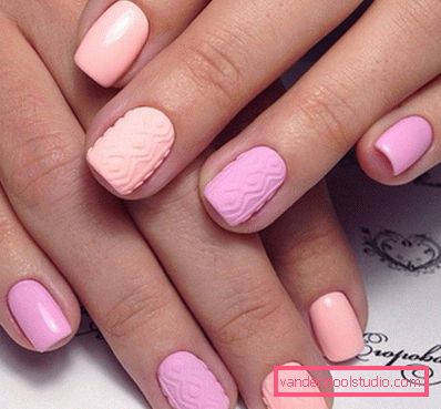 Bella manicure rosa 2019-2020 anni