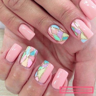 Bella manicure rosa 2019-2020 anni