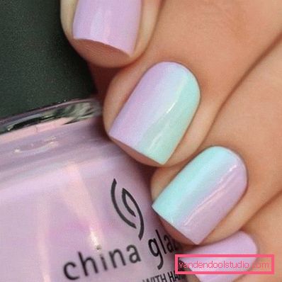 Bella manicure rosa 2019-2020 anni