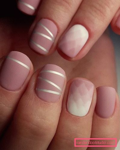 Bella manicure rosa 2019-2020 anni