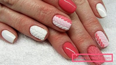 Manicure lavorata a maglia alla moda 2019-2020 anni