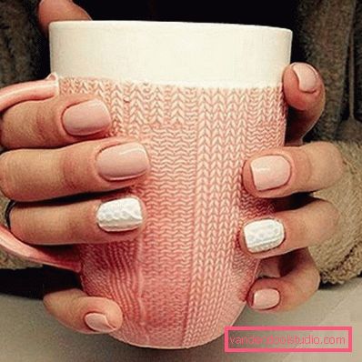 Manicure lavorata a maglia alla moda 2019-2020 anni
