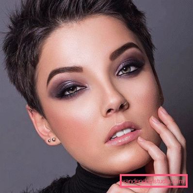 Taglio di capelli corto creativo - tendenza moda 2019