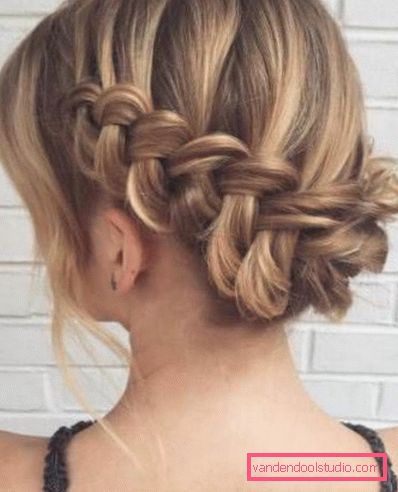 Acconciature per ballo su capelli medi Acconciature leggere e belle per ballo per capelli medi