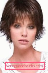 Tagli di capelli corti per capelli sottili per volume I migliori tagli di capelli per capelli sottili per il volume 2019