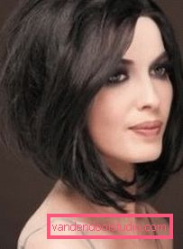Bob - taglio di capelli per capelli sottili che danno volume I migliori tagli di capelli per capelli sottili per il volume 2019