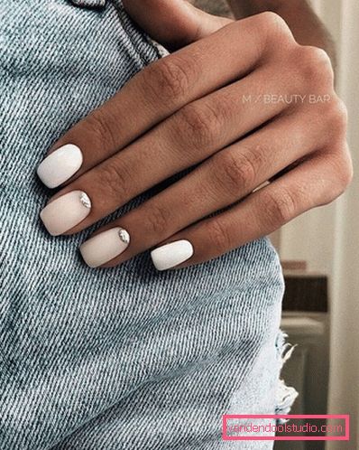 Incredibile manicure lunare 2019-2020 sulle 15 tendenze principali