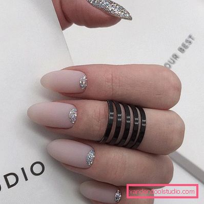 Incredibile manicure lunare 2019-2020 sulle 15 tendenze principali