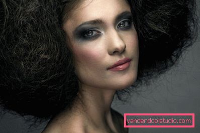 bruna con trucco fata oscura bruna con trucco fata oscura