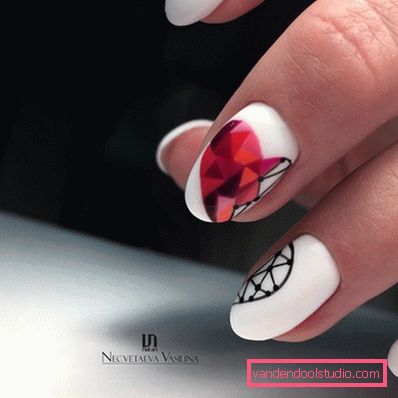 Tendenze del manicure per il 14 febbraio