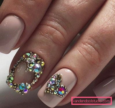 Tendenze del manicure per il 14 febbraio