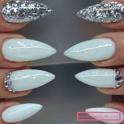 Bella manicure sulle unghie affilate 2019-2020