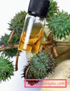Maschere per capelli con olio di ricino