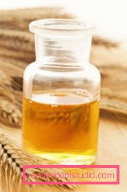 Olio di germe di grano per capelli