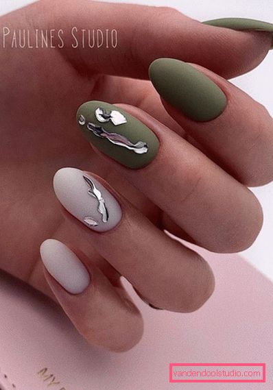 Affascinante Matte Manicure 2019-2020