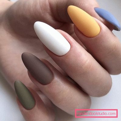 Affascinante Matte Manicure 2019-2020