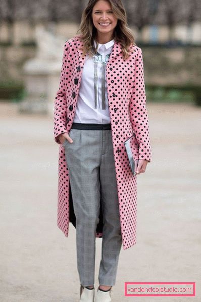 Tendenze moda dei pantaloni 2019-2020
