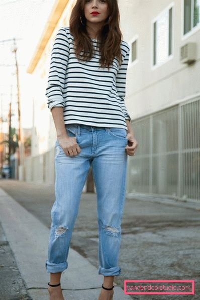 Boyfriends dei jeans delle donne alla moda 2019-2020 anni