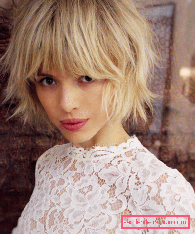 Acconciature alla moda e belle con frangia 2019