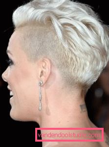 Tagli di capelli rasati alle tempie Ritagli di capelli alla moda e molto corti 2019