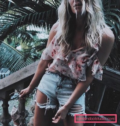 Elegante estate sull'esempio dell'estate più alla moda guarda 2019-2020 - tendenze fotografiche