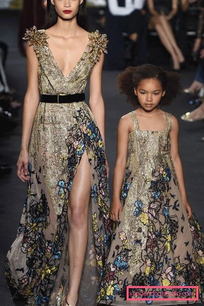 Bei vestiti per le ragazze del 2019-2020