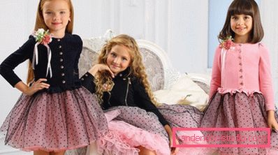 Bei vestiti per le ragazze del 2019-2020
