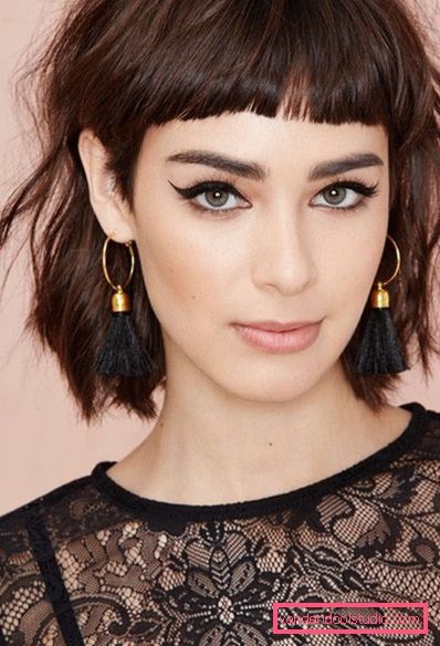tagli di capelli per una faccia ovale 2018 - 2019 Tagli di capelli alla moda per un viso ovale 2019