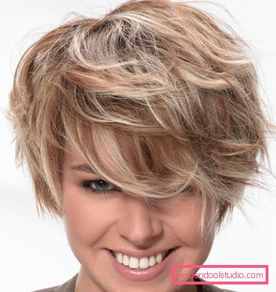 tagli di capelli per una faccia ovale 2018 - 2019 Tagli di capelli alla moda per un viso ovale 2019