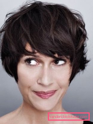 Tagli per capelli da donna per capelli corti da donna 40 anni Tagli di capelli alla moda per i capelli corti per le donne 40 anni