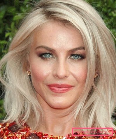 Eleganti tagli di capelli per capelli medi 2019-2020 anni