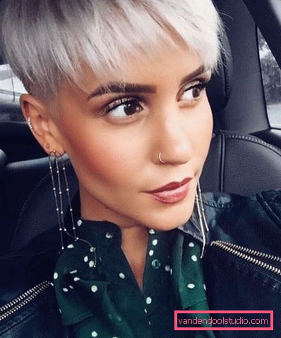 Delicati tagli di capelli pixie